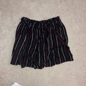 very cute Hollister tie shorts size medium